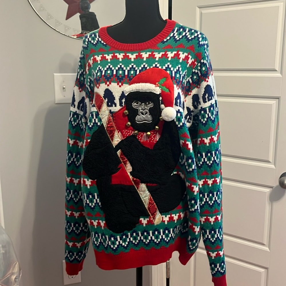 Oversized Ugly Christmas Sweater! XL 🦍 🌲